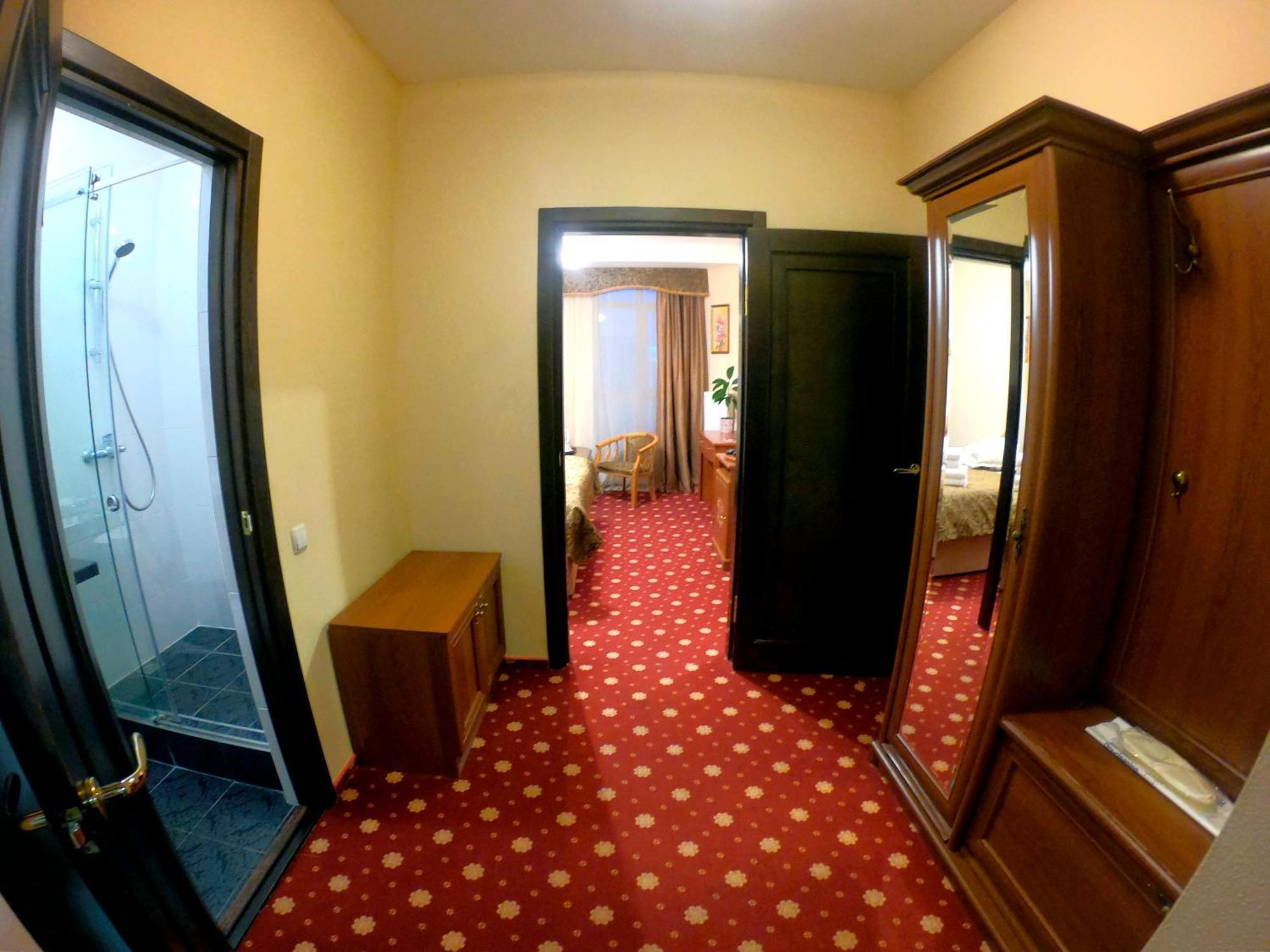 Hotel Lavilia Kyiv Room photo